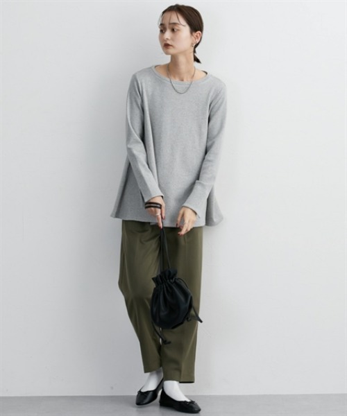 nissen（ニッセン）の「Ａラインフレアトップス（Tシャツ/カットソー・レディース・杢グレー/オフホワイト/ブラック・L/M/S/LL/3L）」の4枚目の写真