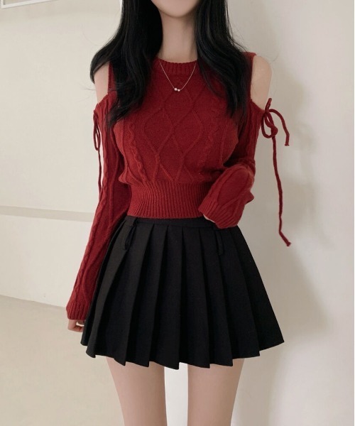 gossip！ロサンゼルス（ゴシップロサンゼルス）の「Y2K 肩見せ  リボンカットジャガードニット（ニット/セーター・レディース・ブラック/ワイン/オフホワイト・FREE）」の10枚目の写真