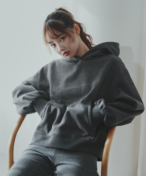 Lallana（ララーナ）の「ラメフーディー（パーカー）」 - WEAR