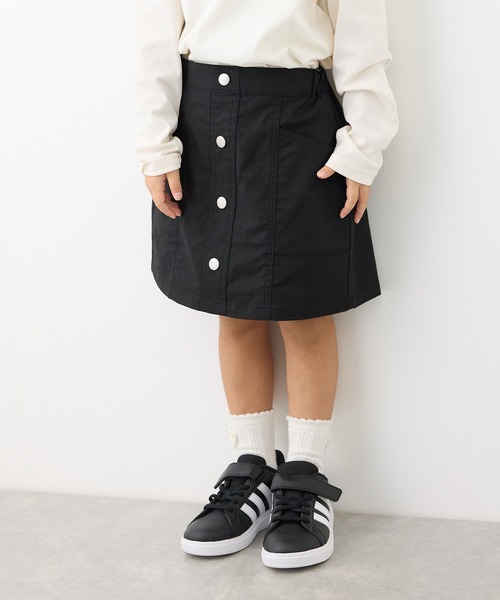 ROPE' PICNIC(ロペピクニック)の「【KIDS】フロントボタンインパン付きスカート(スカート・キッズ・ブラック/ピンク・120/130/140/150)」の2枚目の写真