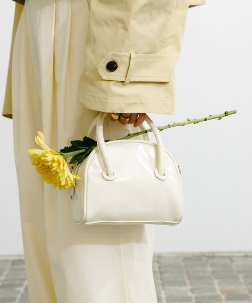 KBF（ケイビーエフ）の「ボーリングボストンBAG（ボストンバッグ・レディース・ブラック/アイボリー/ブルー・ONE）」の7枚目の写真