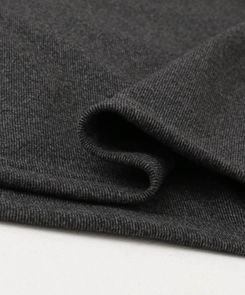 URBAN RESEARCH Sonny Label(アーバンリサーチサニーレーベル)の「スーパーストレッチモックネックTシャツ(Tシャツ/カットソー・メンズ・ブラック/チャコールグレー/オフホワイト・MEDIUM/LARGE/X-LARGE)」の13枚目の写真