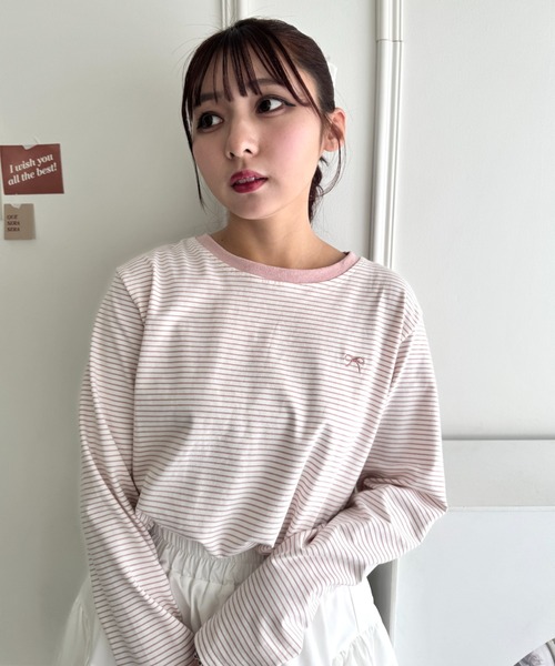 Loueme(ルエム)の「リボン刺繍ワンポイントボーダーロンT(Tシャツ/カットソー・レディース・ホワイト/ピンク/アイボリー/ブラック・FREE)」の8枚目の写真