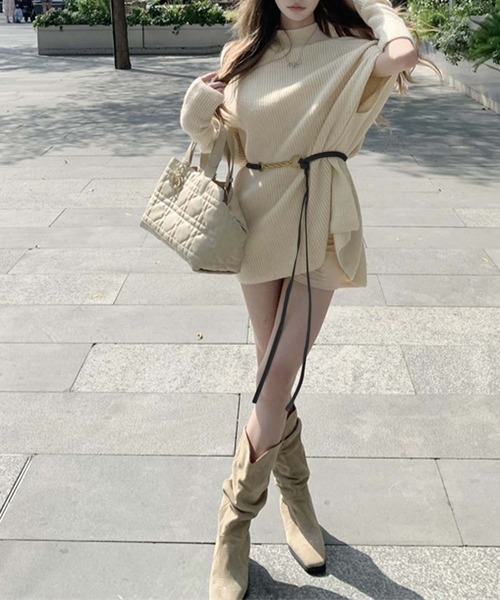 Jasmine Grandiflorum（ジャスミングランディフローラム）の「【Jasmine】タートルネックニットケープ変形プルオーバー（ポンチョ・レディース・ブラック/グレイッシュベージュ/ホワイト・FREE）」の13枚目の写真