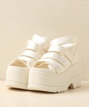 UGG(アグ)の「シューズ(サンダル)」