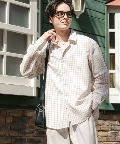 SENSE OF PLACE by URBAN RESEARCH（センスオブプレイスバイアーバンリサーチ）の「『ユニセックス』グラフチェックルーズシャツ（シャツ/ブラウス・メンズ・ベージュ/ホワイト/アイボリー・MEDIUM/LARGE）」の14枚目の写真