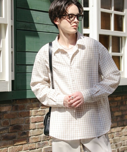 SENSE OF PLACE by URBAN RESEARCH（センスオブプレイスバイアーバンリサーチ）の「『ユニセックス』グラフチェックルーズシャツ（シャツ/ブラウス・メンズ・ベージュ/ホワイト/アイボリー・MEDIUM/LARGE）」の15枚目の写真