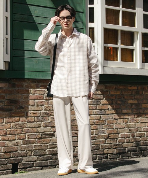 SENSE OF PLACE by URBAN RESEARCH（センスオブプレイスバイアーバンリサーチ）の「『ユニセックス』グラフチェックルーズシャツ（シャツ/ブラウス・メンズ・ベージュ/ホワイト/アイボリー・MEDIUM/LARGE）」の18枚目の写真