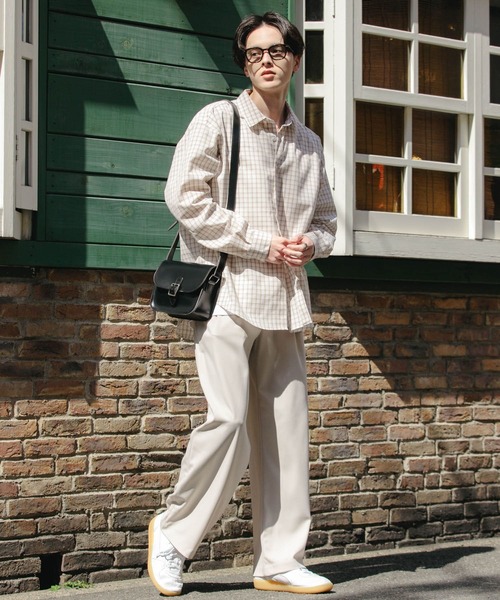 SENSE OF PLACE by URBAN RESEARCH（センスオブプレイスバイアーバンリサーチ）の「『ユニセックス』グラフチェックルーズシャツ（シャツ/ブラウス・メンズ・ベージュ/ホワイト/アイボリー・MEDIUM/LARGE）」の19枚目の写真