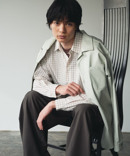 SENSE OF PLACE by URBAN RESEARCH（センスオブプレイスバイアーバンリサーチ）の「『ユニセックス』グラフチェックルーズシャツ（シャツ/ブラウス・メンズ・ベージュ/ホワイト/アイボリー・MEDIUM/LARGE）」の22枚目の写真