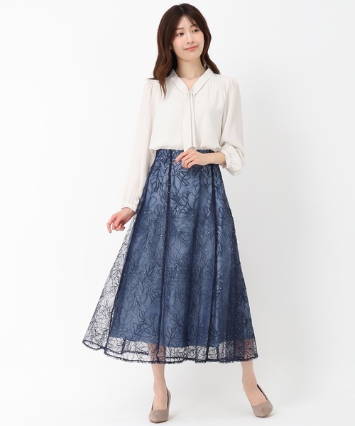 MISCH MASCH（ミッシュマッシュ）の「2025春夏新作 パールバー付きタイブラウス（シャツ/ブラウス・レディース・ブルー/ホワイト/ベージュ/ネイビー・ﾌﾘ-）」の17枚目の写真