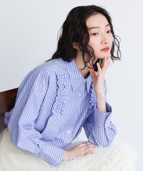 somari imagination（ソマリ イマジネーション）の「『ギャザーモチーフストライプシャツ』（シャツ/ブラウス・レディース・ブルー/ピンク・2/1）」の15枚目の写真