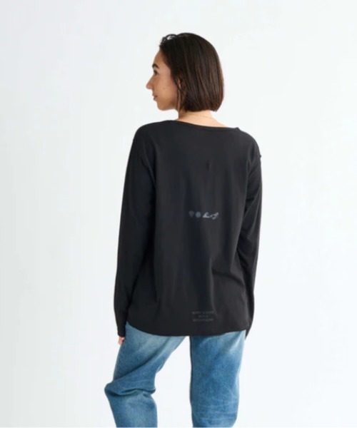 ROXY(ロキシー)の「BEACH FLEX /ロキシーワンポイントロゴ長袖Tシャツ(Tシャツ/カットソー・レディース・ブルー/ブラック/ピンク/ホワイト/イエロー・SMALL/MEDIUM/LARGE)」の13枚目の写真
