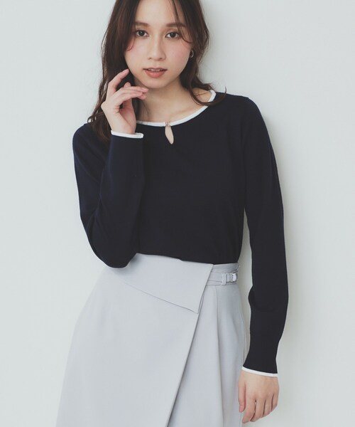 index（インデックス）の「バイカラーキーネックニット【洗濯機洗い可】（ニット/セーター・レディース・ベージュ系その他7/ホワイト系7/ネイビー系4/パープル系1・40/38/42/36）」の3枚目の写真