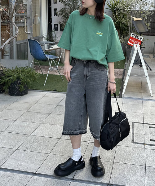 DISCOAT（ディスコート）の「【ユニセックス】デニムハーフパンツ（その他パンツ・レディース・ブラック/サックスブルー・LARGE/MEDIUM）」の8枚目の写真