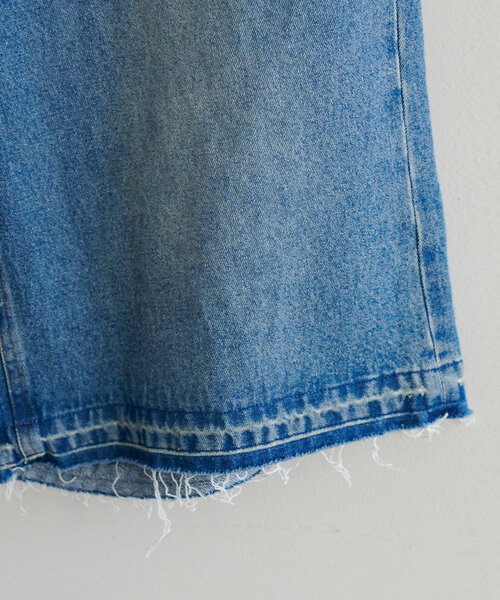 DISCOAT（ディスコート）の「【ユニセックス】デニムハーフパンツ（その他パンツ・レディース・ブラック/サックスブルー・LARGE/MEDIUM）」の17枚目の写真