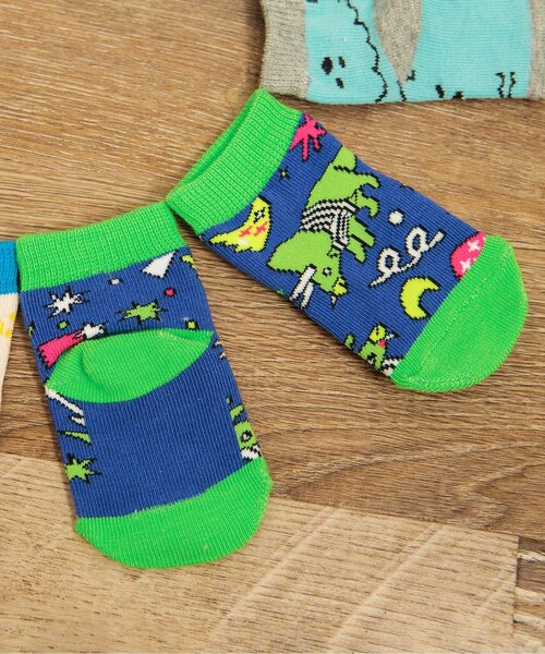 BREEZE（ブリーズ）の「BOYSソックス　マイファーストブリーズ（ベビーシューズ/ベビーソックス・キッズ・アイボリー/イエロー/ロイヤルブルー/オレンジ/ミント・12/9）」の3枚目の写真