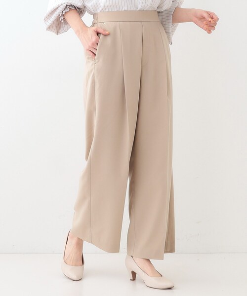 DRESKIP(ドレスキップ)の「【洗える/UV/吸水速乾/アンチピリング/S-LL】 タックワイドパンツ(その他パンツ・レディース・ベージュ/ブラック/ブラウン系・01/02/03/04)」の9枚目の写真