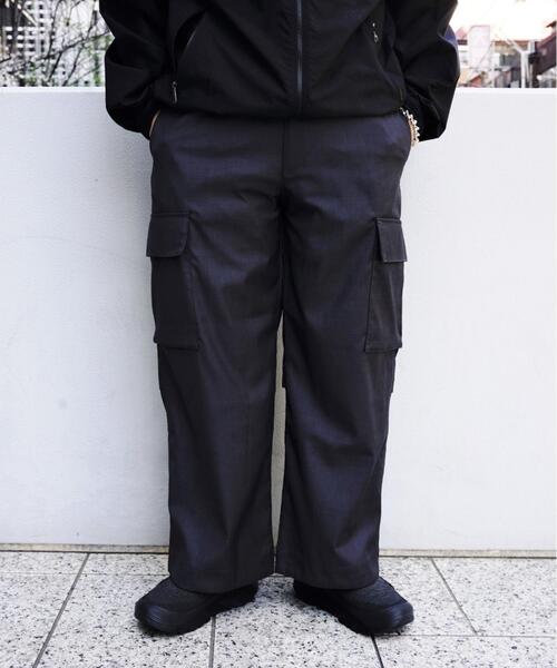 BEAVER(ビーバー)の「B omnivore/ビーオムニボー TR CARGO PANTS(カーゴパンツ・メンズ・チャコールグレー/ブラック・L/S/M)」の2枚目の写真
