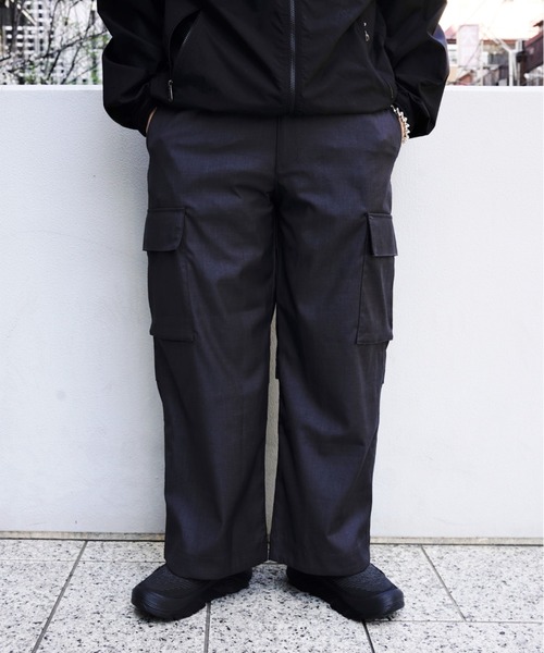 BEAVER（ビーバー）の「B omnivore/ビーオムニボー  TR CARGO PANTS（カーゴパンツ・メンズ・チャコールグレー/ブラック・L/S/M）」の2枚目の写真