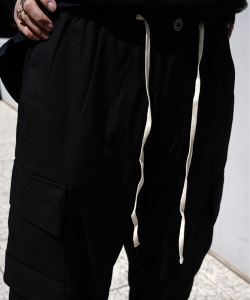 BEAVER（ビーバー）の「B omnivore/ビーオムニボー  TR CARGO PANTS（カーゴパンツ・メンズ・チャコールグレー/ブラック・L/S/M）」の6枚目の写真