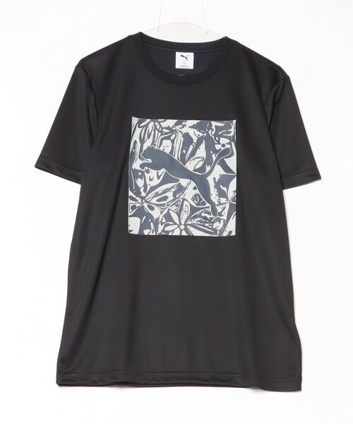PUMA（プーマ）の「【別注】プーマ PUMA SS ポリ グラフィック Tシャツ_ 限定コラボ（Tシャツ/カットソー・レディース・サックスブルー/ブラック/ピンク・S/M/L）」の2枚目の写真