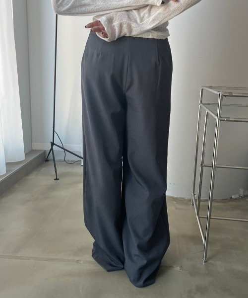 bita.(ビタ)の「サイドタックスラックスパンツ(スラックス・レディース・ブラック/グレー・SMALL/MEDIUM/LARGE)」の18枚目の写真