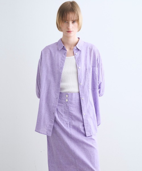 three dots(スリードッツ)の「コットンリネン シャツ(シャツ/ブラウス・レディース・ピンク系その他/ライトブルー/レッド/イエロー/ネイビー/ナチュラル/グリーン/パープル・SMALL)」の5枚目の写真