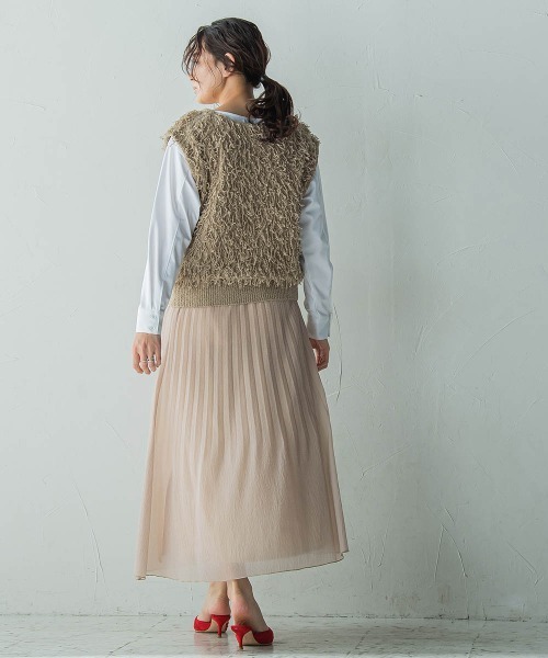 MAYSON GREY（メイソングレイ）の「ループフリンジニットベスト≪手洗い可能≫（ベスト・レディース・レッド/ベージュ・M）」の16枚目の写真