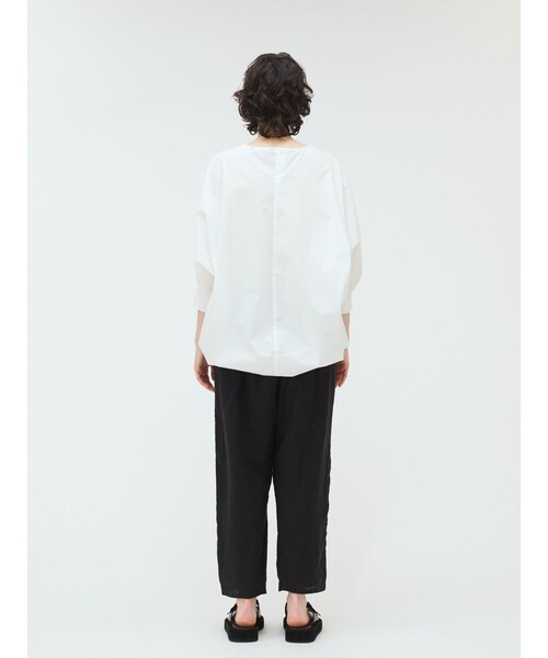 mizuiroind（ミズイロインド）の「mizuiro ind ボートネックコクーンプルオーバー（Tシャツ/カットソー・レディース・ブラック/オフホワイト/ブルー/グレー/ネイビー・FREE）」の14枚目の写真