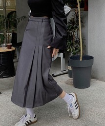 Vipoa（ヴィポア）の「asymmentry tuck skirt（スカート）」