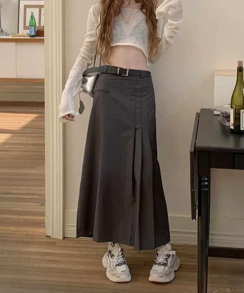 Vipoa(ヴィポア)の「asymmentry tuck skirt(スカート・レディース・ベージュ/グレー/ブラック・LARGE/MEDIUM)」の5枚目の写真