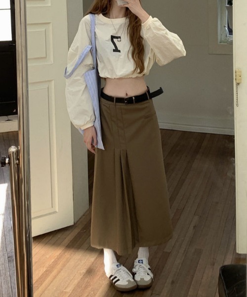 Vipoa(ヴィポア)の「asymmentry tuck skirt(スカート・レディース・ベージュ/グレー/ブラック・LARGE/MEDIUM)」の15枚目の写真