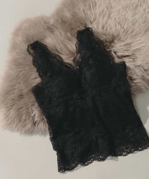 notch.(ノッチ)の「カップ付きレースタンクトップ(タンクトップ・レディース・ブラック/ホワイト・M)」の1枚目の写真