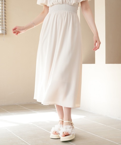 ASTORIA ODIER（アストリアオディール）の「ピンタックフレア袖ワンピース（ワンピース・レディース・ブルーグリーン/ラベンダー/ホワイト/ネイビー/サックスブルー/ブラウン/ワイン・SMALL/MEDIUM/LARGE）」の20枚目の写真