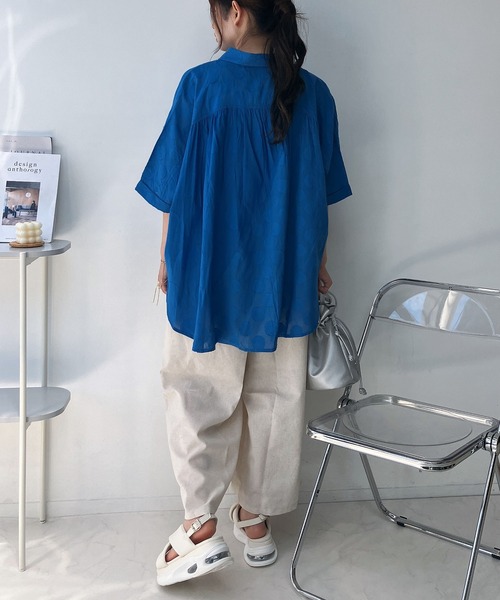 AS KNOW AS plus（アズノゥアズプラス）の「●インドコットン ドットジャガード切替えゆるビッグシャツ（シャツ/ブラウス・レディース・オフホワイト/ブルー/ブラック・FREE）」の8枚目の写真