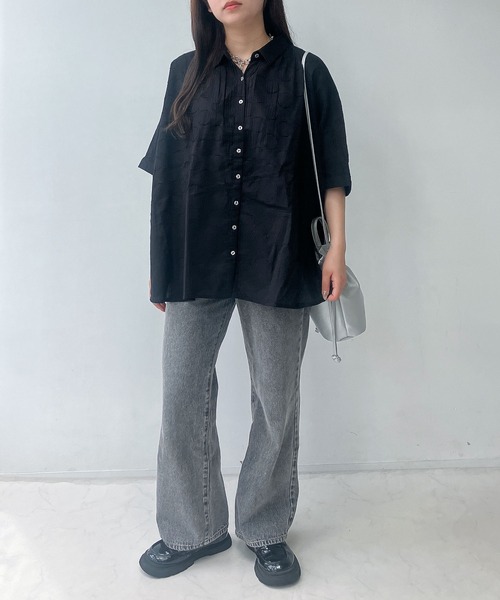 AS KNOW AS plus（アズノゥアズプラス）の「●インドコットン ドットジャガード切替えゆるビッグシャツ（シャツ/ブラウス・レディース・オフホワイト/ブルー/ブラック・FREE）」の12枚目の写真