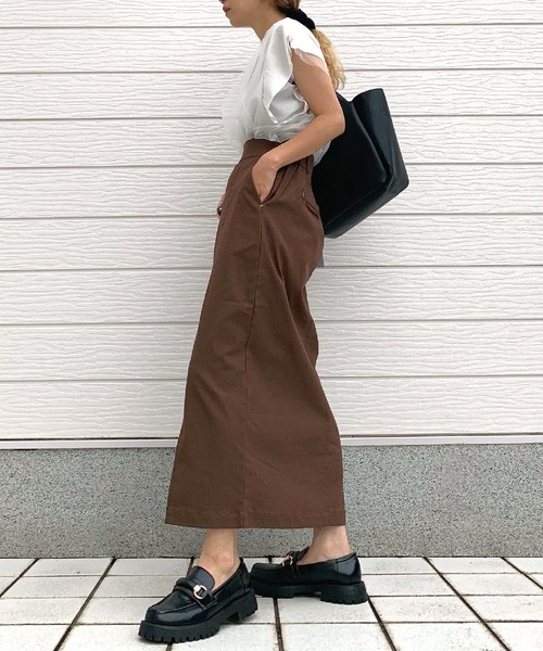 Q（キュー）の「ストレッチタイトスカート（スカート・レディース・グレー/ブラウン/ブラック・MEDIUM）」の21枚目の写真