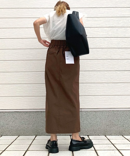 Q（キュー）の「ストレッチタイトスカート（スカート・レディース・グレー/ブラウン/ブラック・MEDIUM）」の22枚目の写真