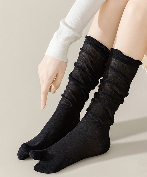 c.u.l（シーユーエル）の「ルーズ仕様 シアー 足袋ソックス ミドル丈靴下 cula1168（ソックス/靴下・レディース・アイボリー/ブラック/ホワイト/グレー/ベージュ・FREE）」の4枚目の写真