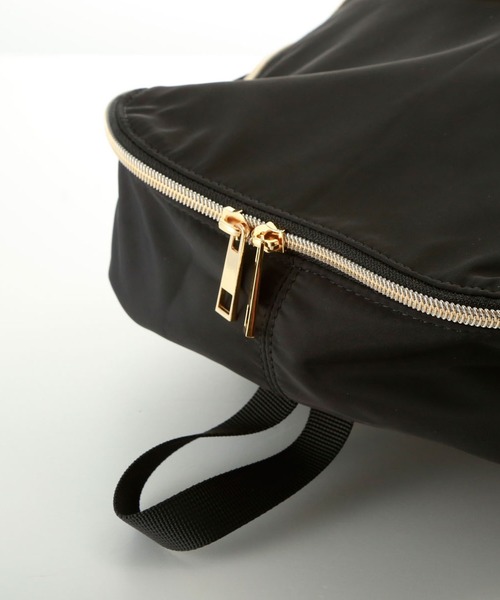 Rename(リネーム)の「Rename ゴールドファスナーデイバッグ RRN71039(バックパック/リュック・レディース・モカ/グレイッシュベージュ・FREE)」の9枚目の写真