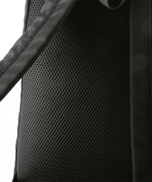 Rename(リネーム)の「Rename ゴールドファスナーデイバッグ RRN71039(バックパック/リュック・レディース・モカ/グレイッシュベージュ・FREE)」の3枚目の写真