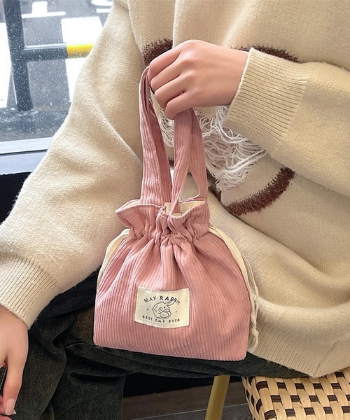 VIBGYOR(ヴィブジョー)の「urbanfemine./コーデュロイ巾着ミニバッグ U7493(ハンドバッグ・レディース・ブラック/ベージュ/ダークグリーン/ブラウン/パープル/グレー/イエロー/ピンク/グリーン/アイボリー/ブルー/ベビーピンク・FREE)」の12枚目の写真