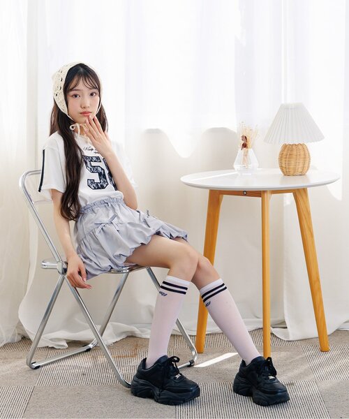 algy（アルジー）の「ラインシアーハイソックス（ソックス/靴下・キッズ・オフホワイト/ブラック・21/24）」の5枚目の写真