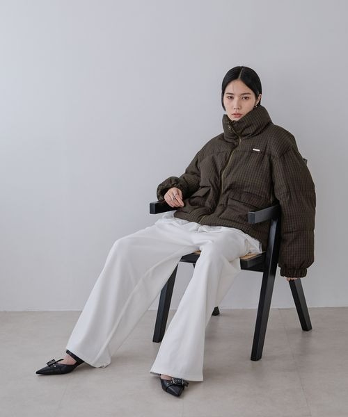 JEANASIS（ジーナシス）の「アイレットスタッズミュール/576806（パンプス・レディース・ブラック/グレー系その他・MEDIUM/LARGE）」の10枚目の写真