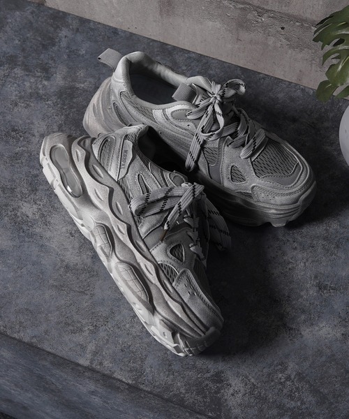 1111clothing(ワンフォークロージング)の「DIRTY加工 ダットスニーカー / DIRTY-Processed Dat Sneakers(スニーカー・メンズ・ブラック系/グレー系/ホワイト系・25cm/25.5cm/26cm/26.5cm/27cm)」の13枚目の写真