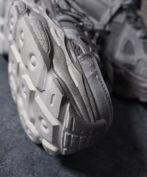 1111clothing(ワンフォークロージング)の「DIRTY加工 ダットスニーカー / DIRTY-Processed Dat Sneakers(スニーカー・メンズ・ブラック系/グレー系/ホワイト系・25cm/25.5cm/26cm/26.5cm/27cm)」の14枚目の写真