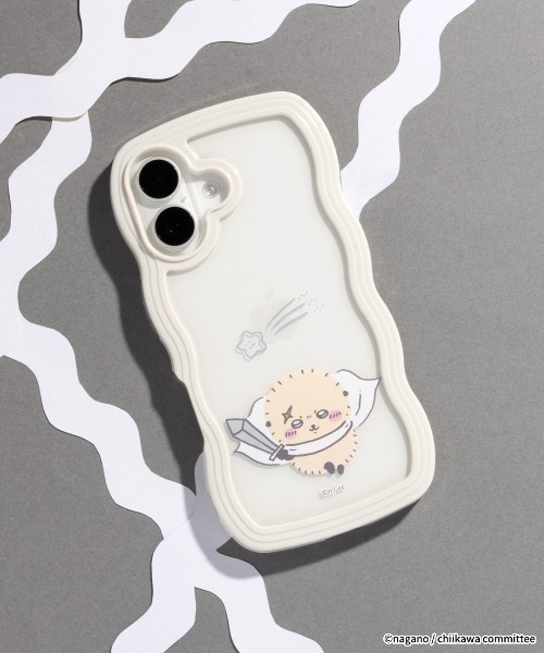 Hamee（ハミィ）の「iPhone 16/16 Pro/16 Plus/16 Pro Max/15/14/13専用 ちいかわ うねうね ケース（スマホケース/カバー・レディース・ピンク/ホワイト/イエロー/ラベンダー/ミント/ブルー・iPhone 13/14/15/iPhone 16/iPhone 16 Pro/iPhone 16 Plus/iPhone 16 Pro Max）」の2枚目の写真