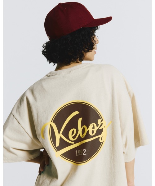 KEBOZ（ケボズ）の「BB S/S TEE（Tシャツ/カットソー・メンズ・ホワイト/レッド/ホワイト系その他/グレー系その他/スカイブルー/ブラック/グレー/ブラック系その他/ネイビー/オレンジ系その他/クリーム・M/L/XL/2XL/S）」の8枚目の写真