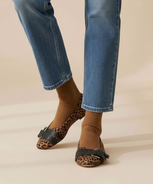 ASH（アッシュ）の「アッシュ【BEA】スクエアトゥアニマル柄フラットパンプス ダブルベルトデザイン バレエシューズ 1.5cmヒール（パンプス・レディース・アニマル・39/38/37/36/35）」の7枚目の写真